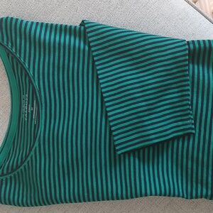 Talbot's plus size blue and green long sleeve tee